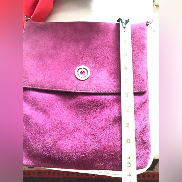 Vintage Suede Dark Plum Crossbody/Shoulder bag Made in Canada - Picture 7 of 16